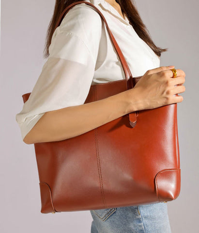 Desire Beauty- Corner Shoulder Tote Bag Brown