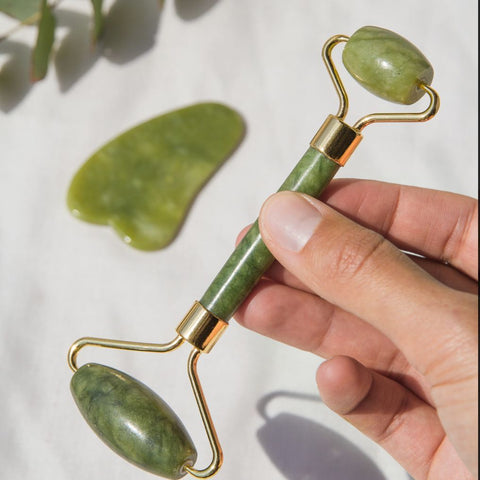 Hello Girl- Jade Roller & Gua Sha Set