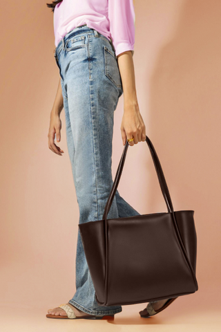 Desire Beauty - The New Pyramid - Brown Tote Bag